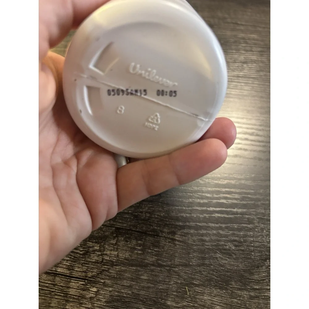 Dove Men Care‎ Dry Repair Shea Butter Face + Body Cleanser 16.9oz